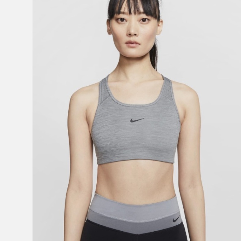 NIKE Swoosh Women's Medium-Support Sports Bra in a smoke gray heather Color | M
